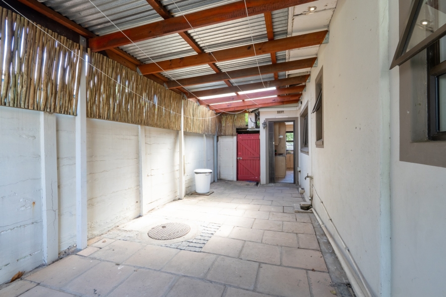 4 Bedroom Property for Sale in De Zoete Inval Western Cape